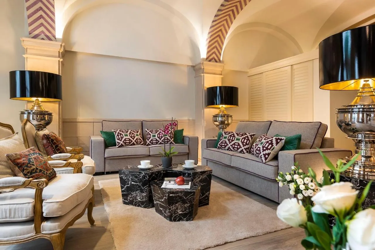 Casa De Triana Luxury Suites By Casa Del Poeta Seville